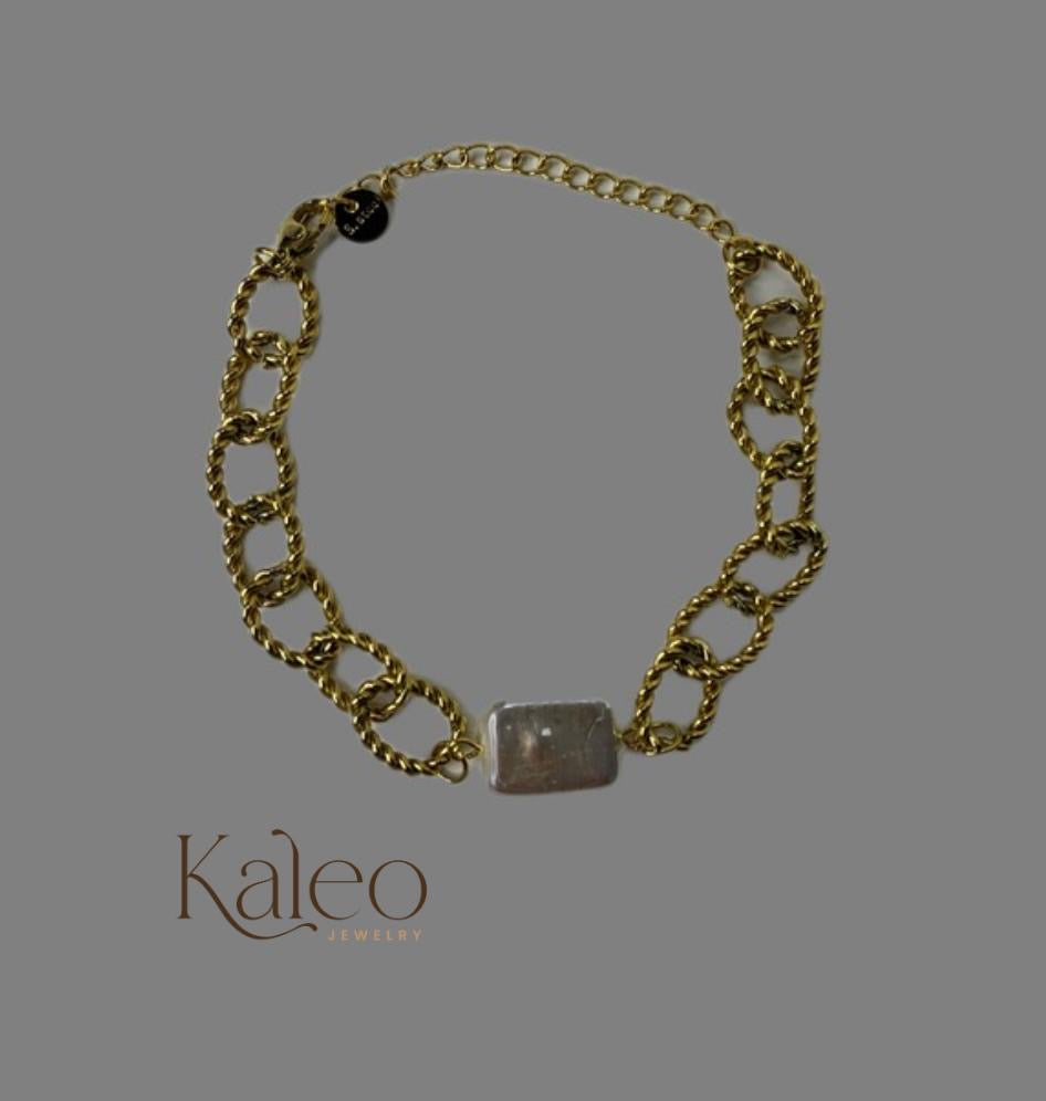 Simple Pearl Bracelet